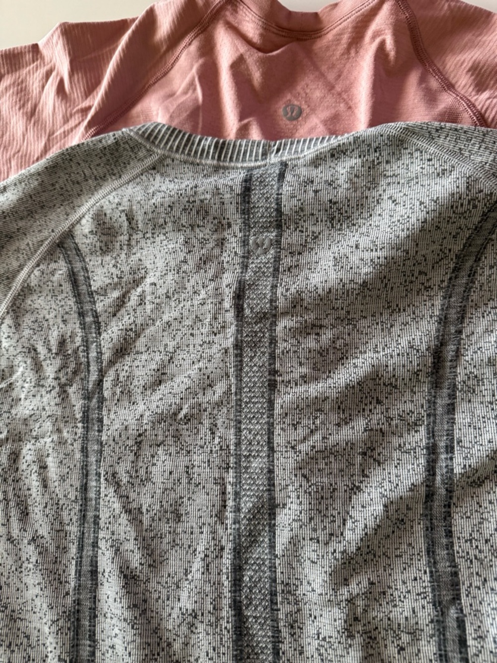 Lululemon 2 Swiftly Tech Short Sleeve Bundle Size 12 - Picture 3 of 7